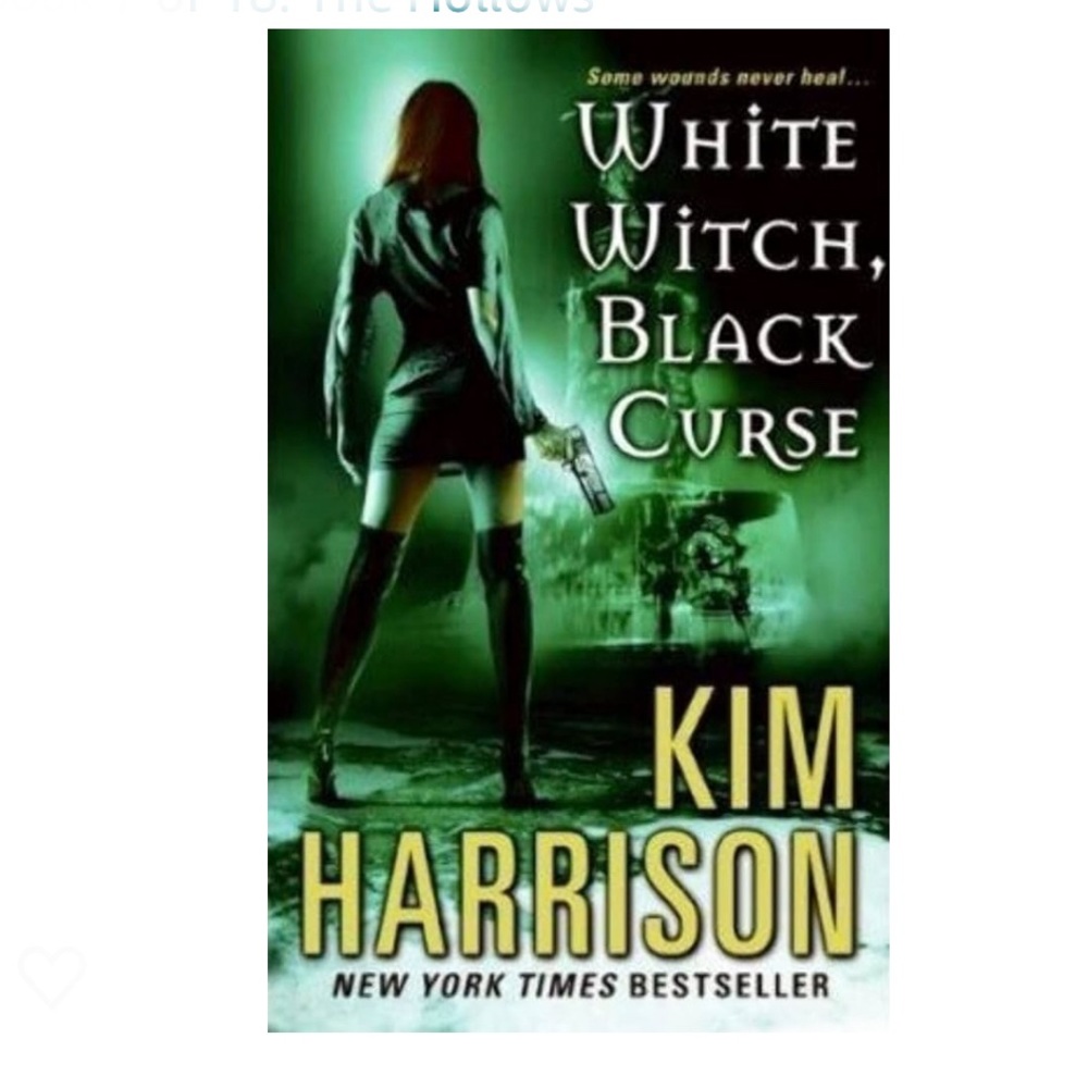 Kim Harrison White Witch, Black Curse (The Hollows, Book 7) Paperback Book